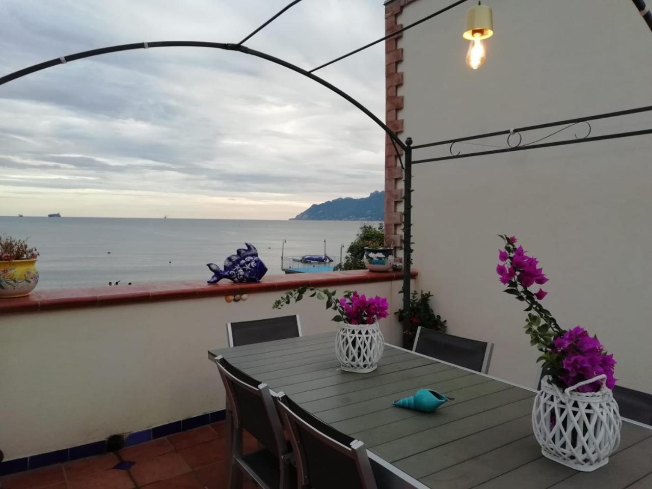 Residenza Villa Celeste Салерно Екстер'єр фото
